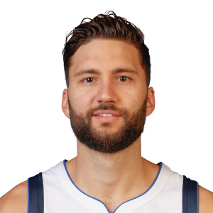 Maxi Kleber headshot