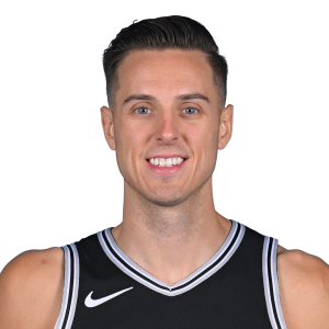 Zach Collins headshot